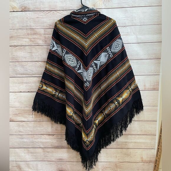 VINTAGE TEJIDOS AZTEC SOUTHWEST PRINT PONCHO  IN BLACK - Picture 7 of 7